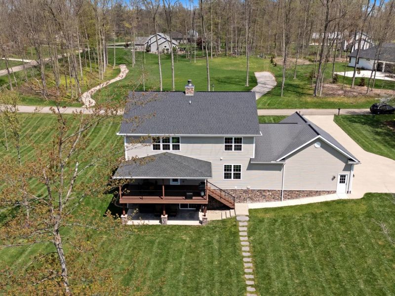 9596 Woodridge Circle, Fredericktown, OH 43019 Photo 50