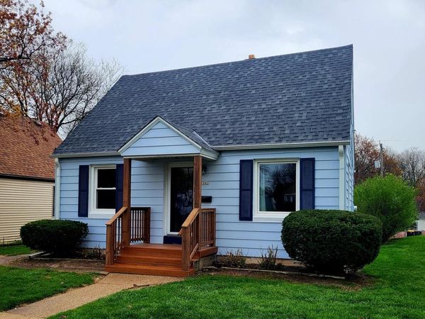 7043 W Beloit ROAD, West Allis, WI 53219