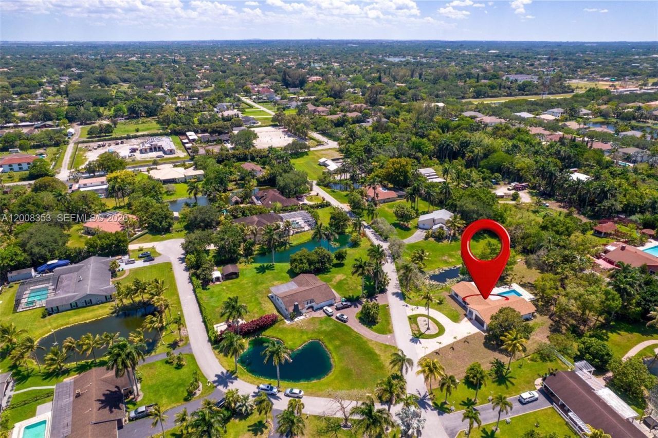 4700 SW 110th Ave, Davie, FL 33328 Photo