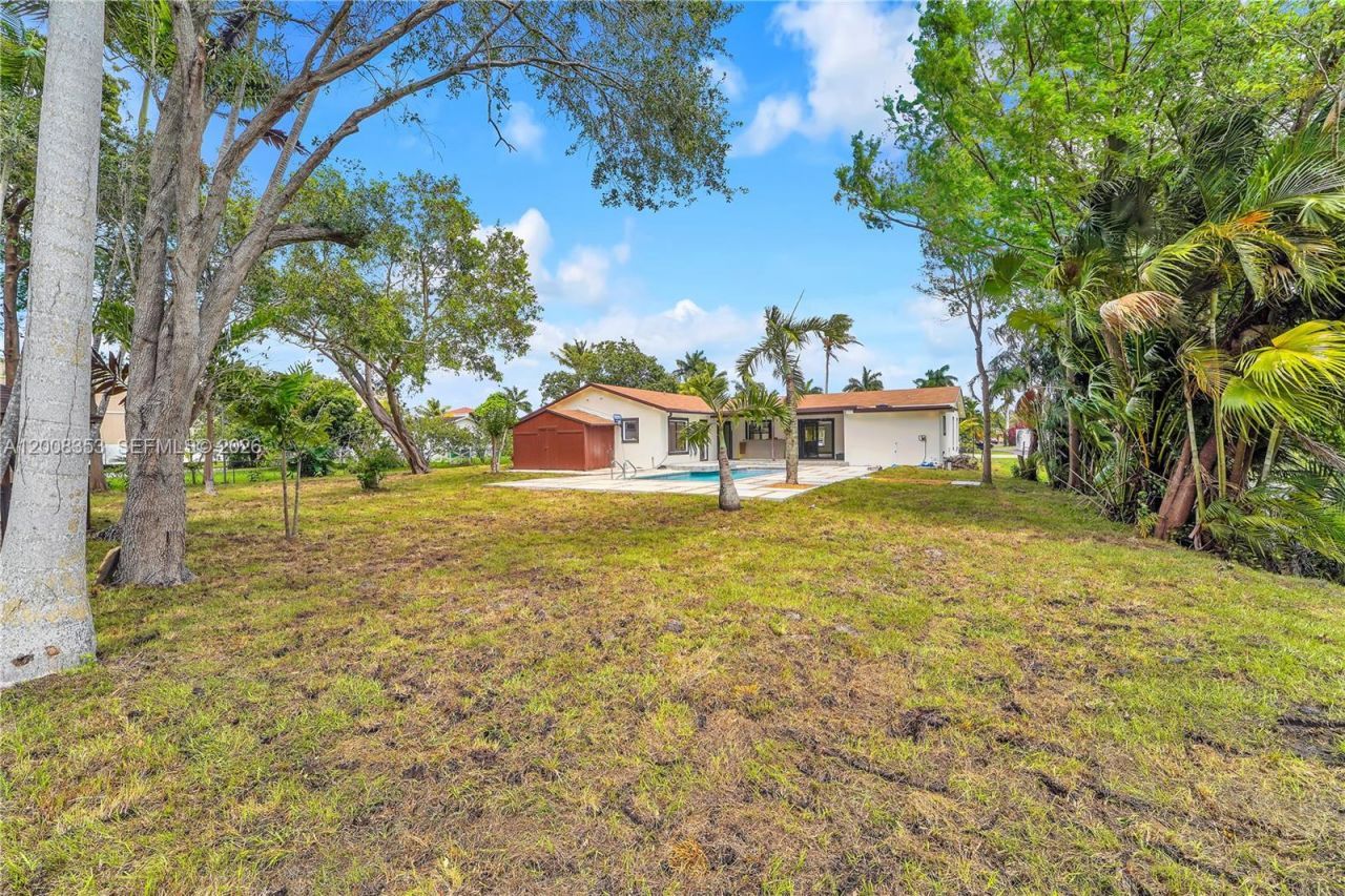 4700 SW 110th Ave, Davie, FL 33328 Photo