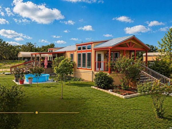282 Oak Trail, Pipe Creek, TX 78063