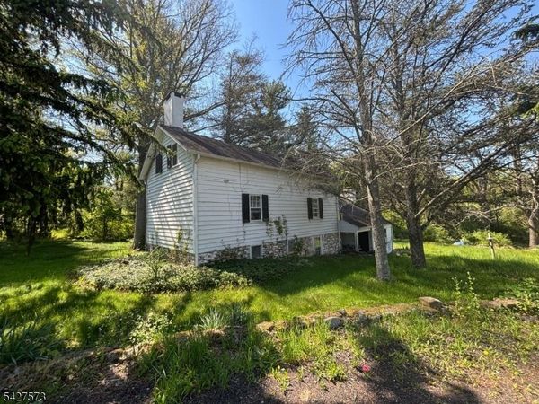 184 Stanton Rd, Readington, NJ 08822
