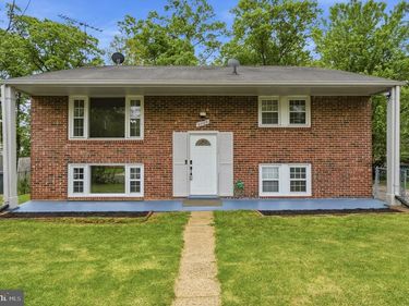 9705 LOCUST AVENUE, LANHAM, MD 20706