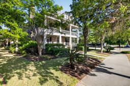 659 Island Park Drive photo 4