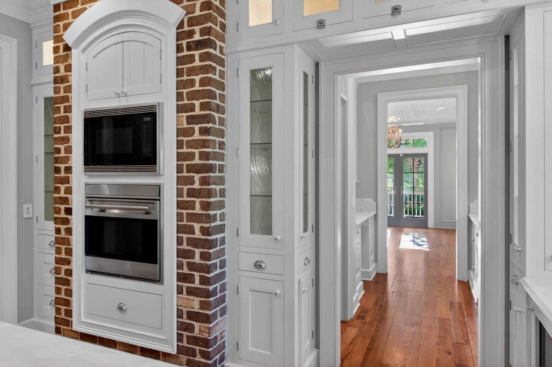 659 Island Park Drive Photo 22