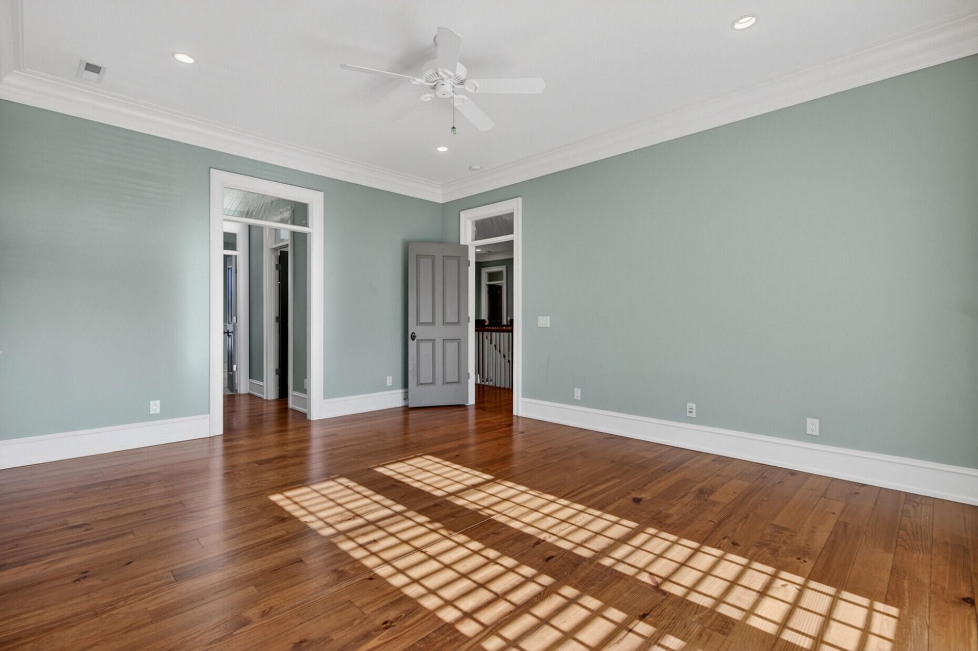 659 Island Park Drive Photo 46