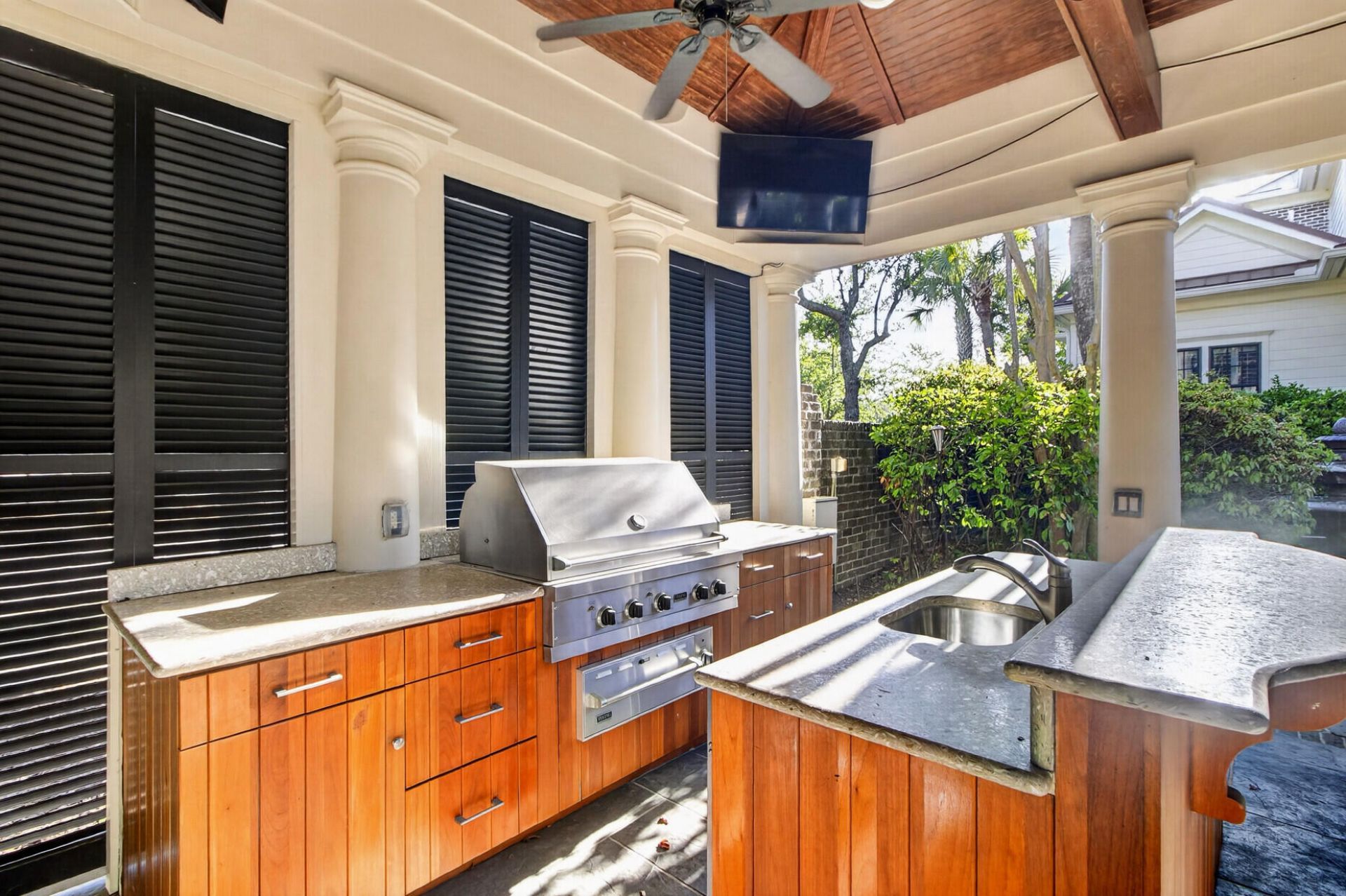 659 Island Park Drive Photo 60
