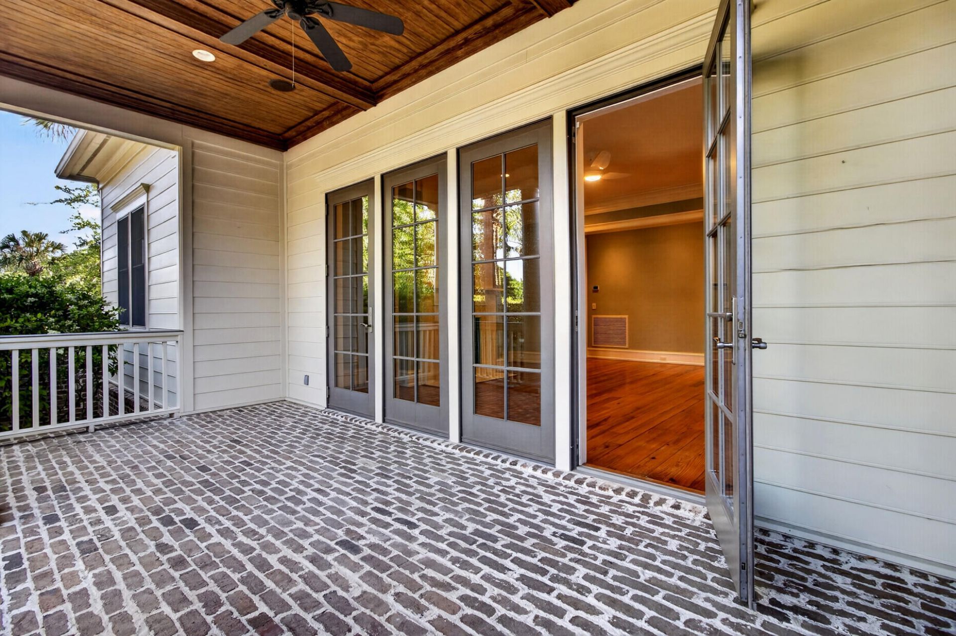 659 Island Park Drive Photo 62