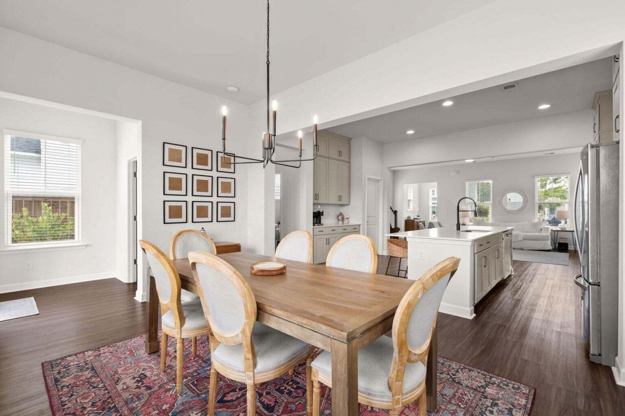 742 Myrtle Branch Street Photo 22