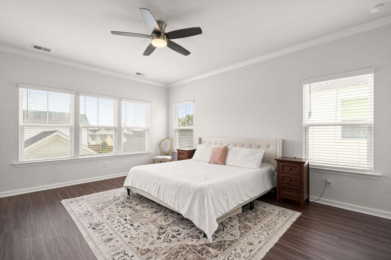 742 Myrtle Branch Street Photo 24