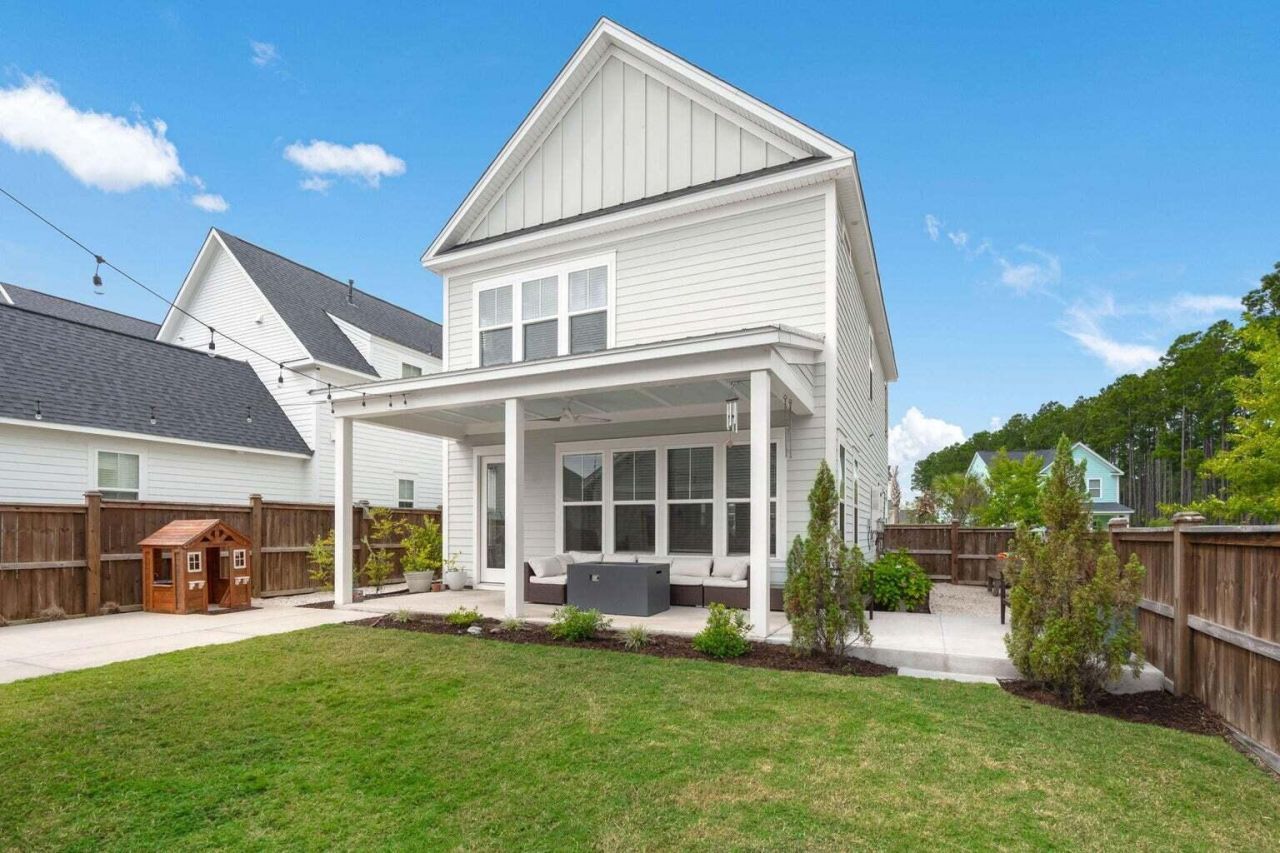 742 Myrtle Branch Street Photo 33