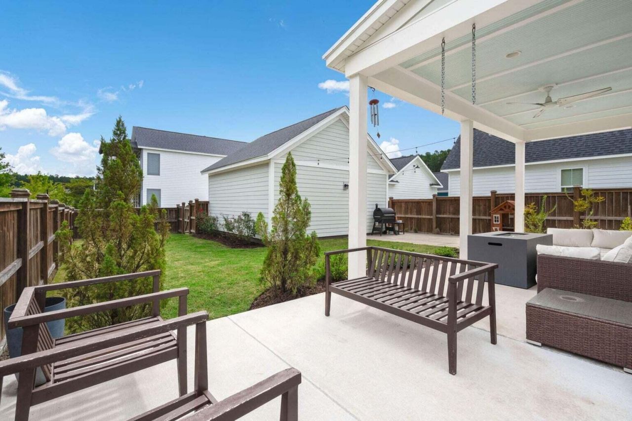 742 Myrtle Branch Street Photo 36