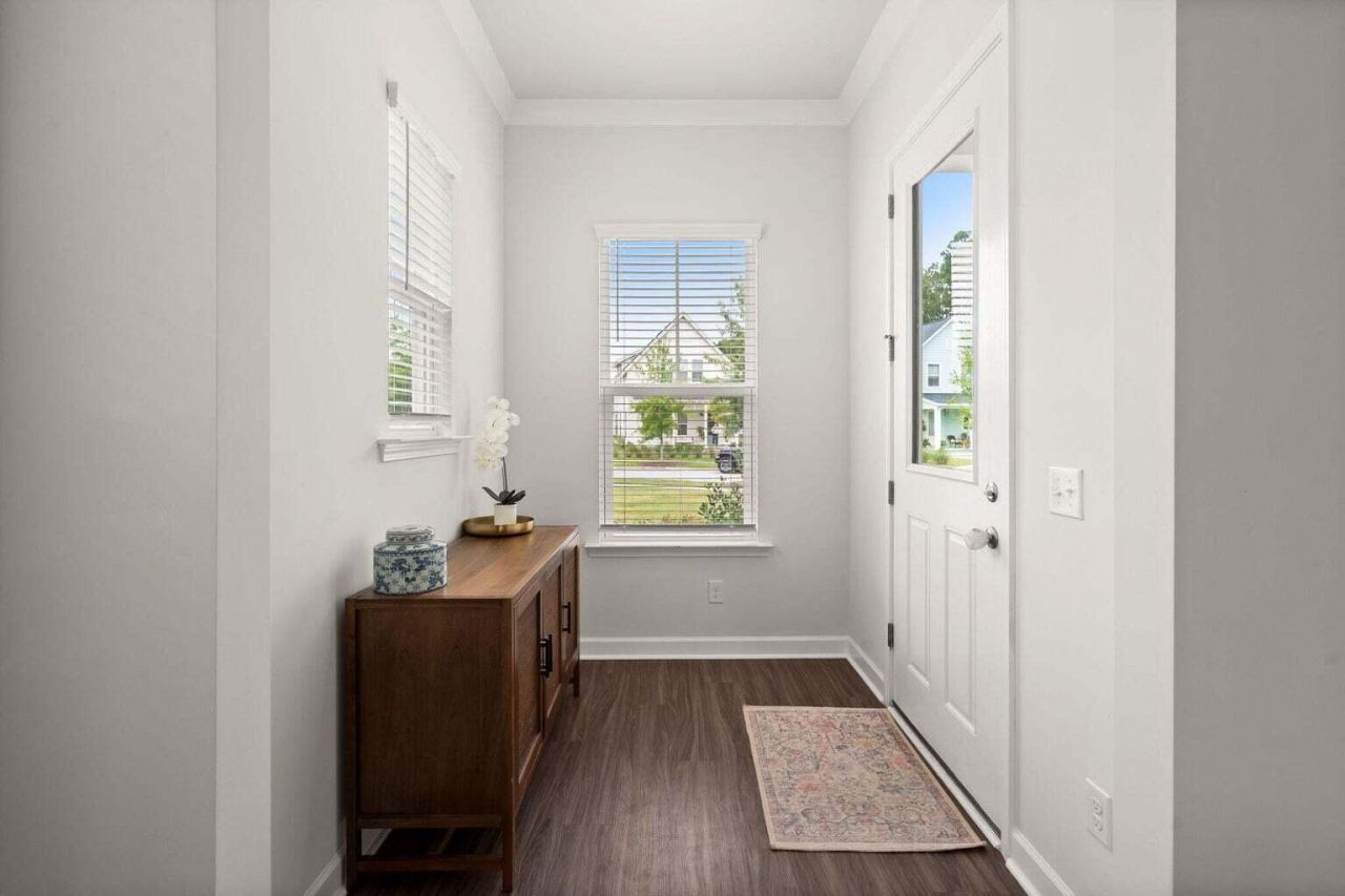 742 Myrtle Branch Street Photo 8