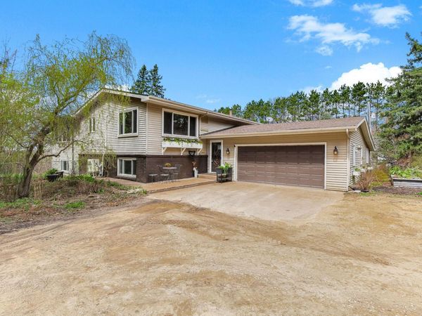 29928 Hemingway Avenue, Stacy, MN 55079