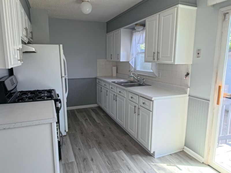3384 Dresden Street, Columbus, OH 43224 Photo 5