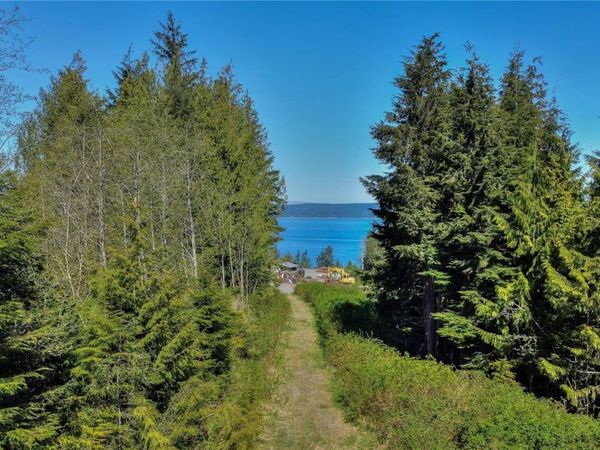 580 Glover Rd , Hyde Creek, BC V0N 2R0