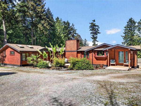103 Greer Pl , Salt Spring, BC V8K 1A9