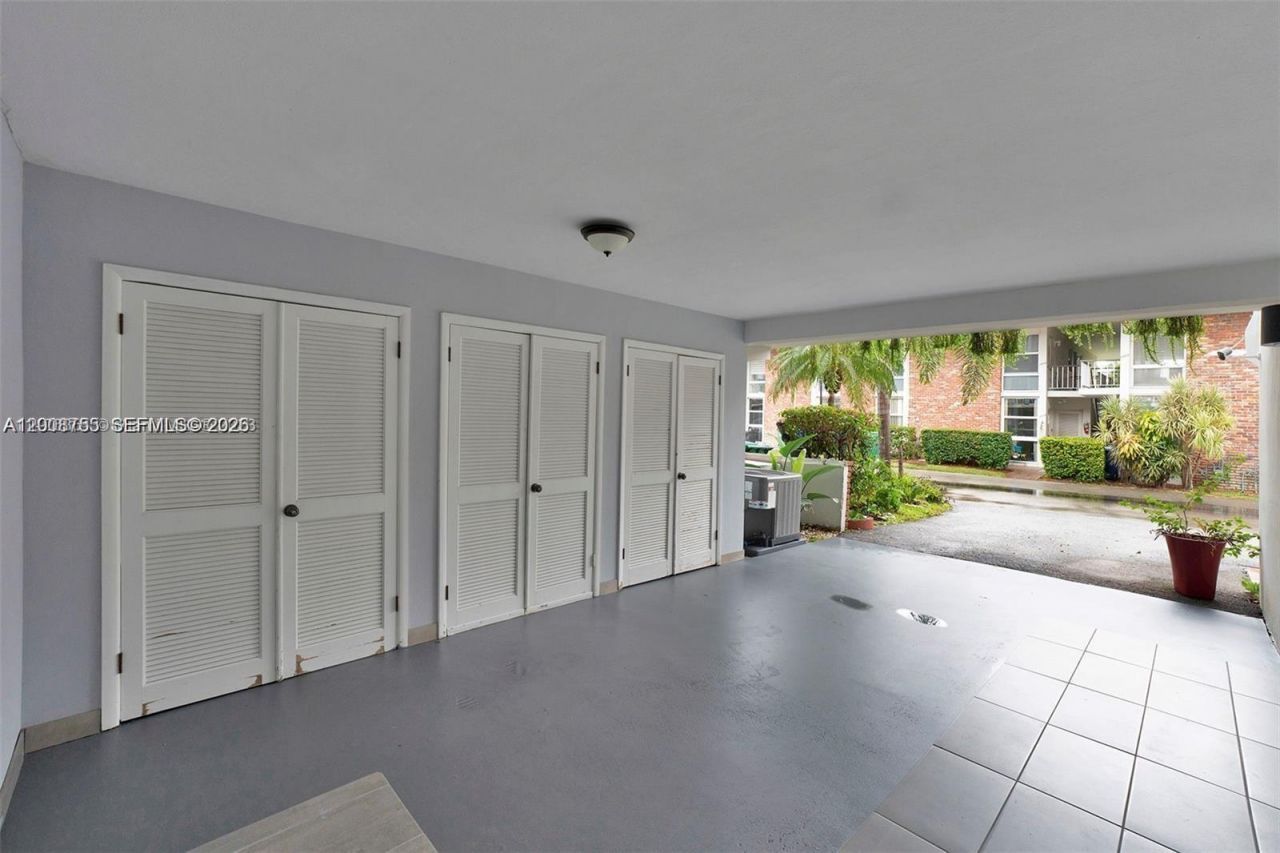 6821 Brookline Dr , Unit 6821, Hialeah, FL 33015 Photo