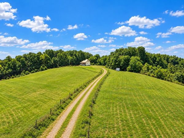 201 Hooper Club Rd, Russellville, AL 35653