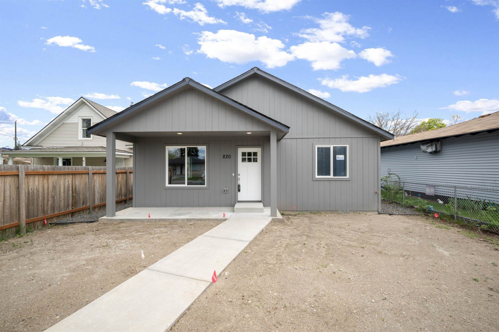 820 E Crown Ave primary photo