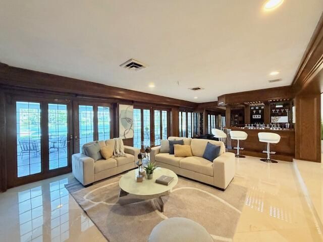 57 Cayuga Road, Sea Ranch Lakes, FL 33308 Photo
