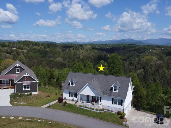 100 Bend View Drive, Marshall, NC 28753