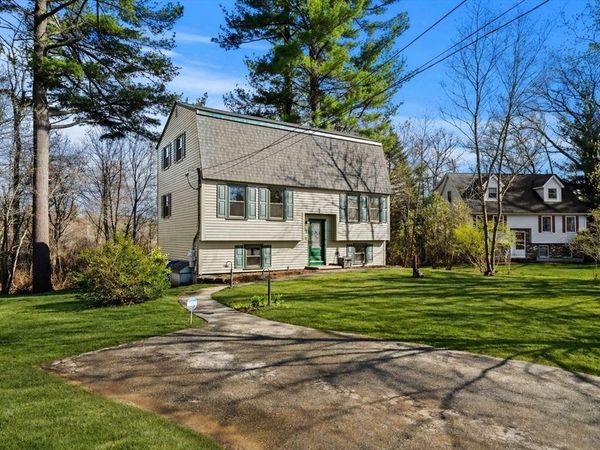 83 Cinnamon Circle, Tewksbury, MA 01876