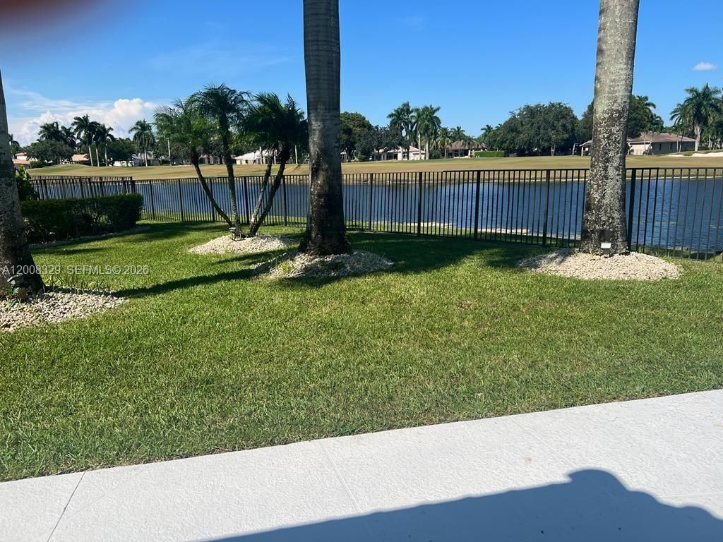 2534 Poinciana Dr , Weston, FL 33327 Photo