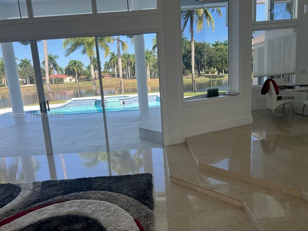 2534 Poinciana Dr , Weston, FL 33327 Photo