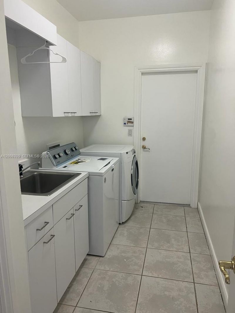 2534 Poinciana Dr , Weston, FL 33327 Photo