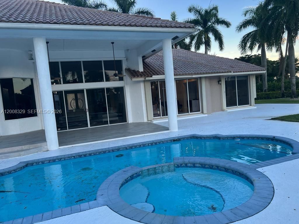 2534 Poinciana Dr , Weston, FL 33327 Photo