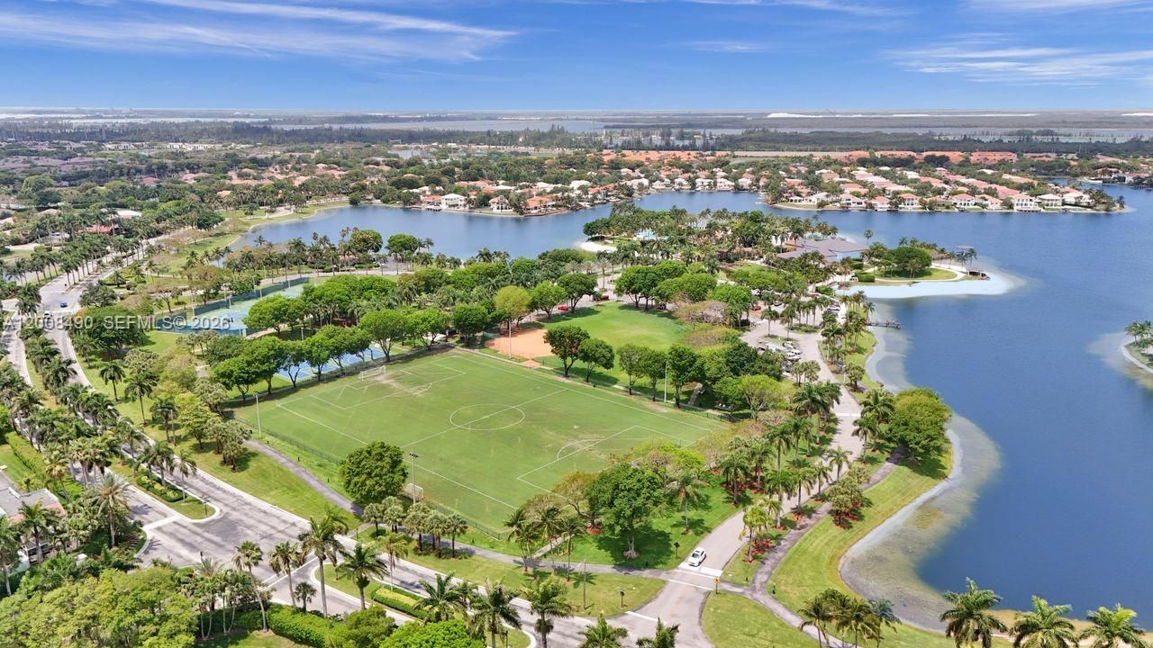 10750 NW 66th St , Unit 203, Doral, FL 33178 Photo