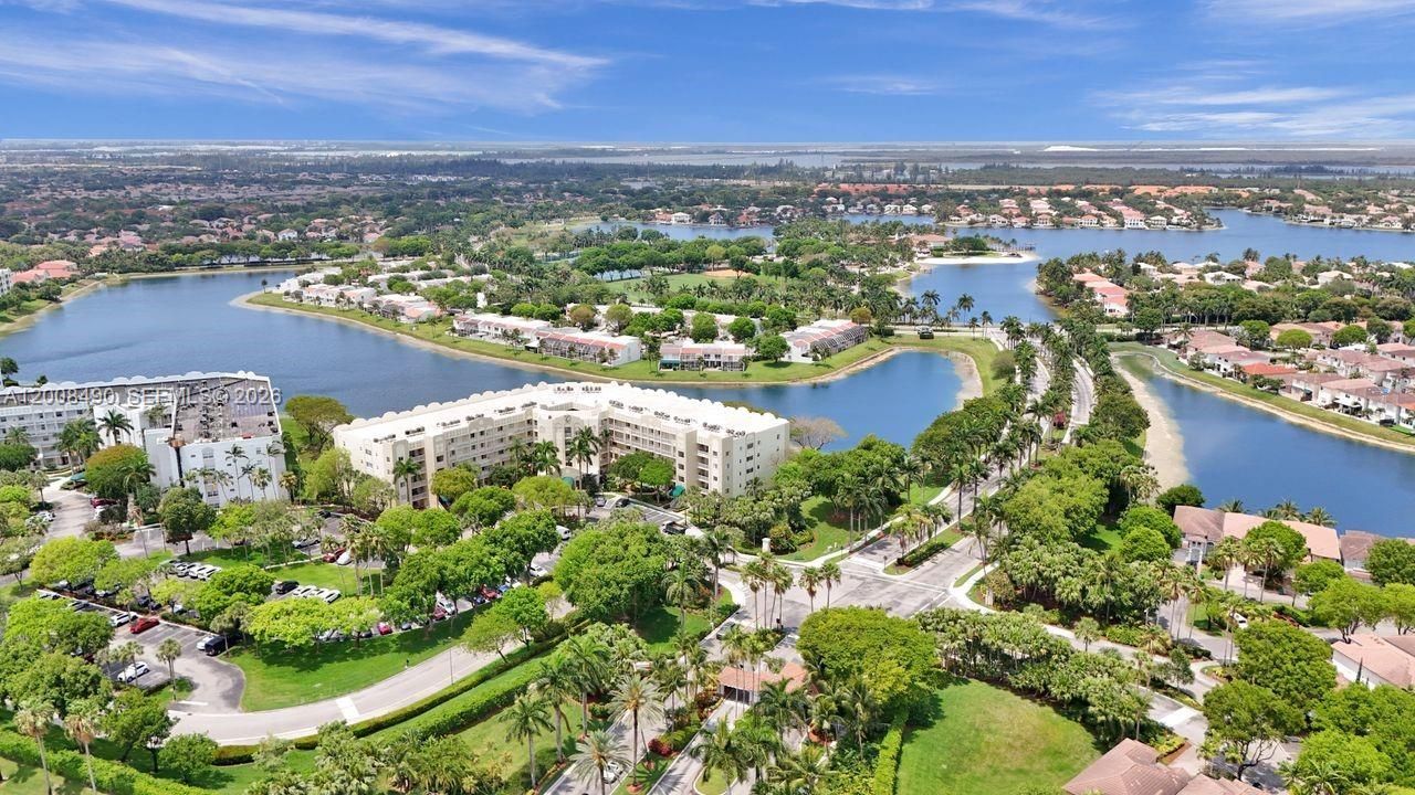 10750 NW 66th St , Unit 203, Doral, FL 33178 Photo