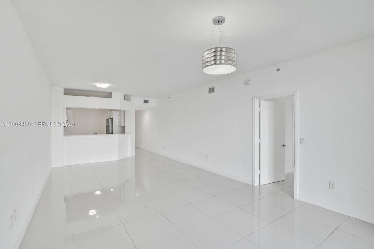 10750 NW 66th St , Unit 203, Doral, FL 33178 Photo