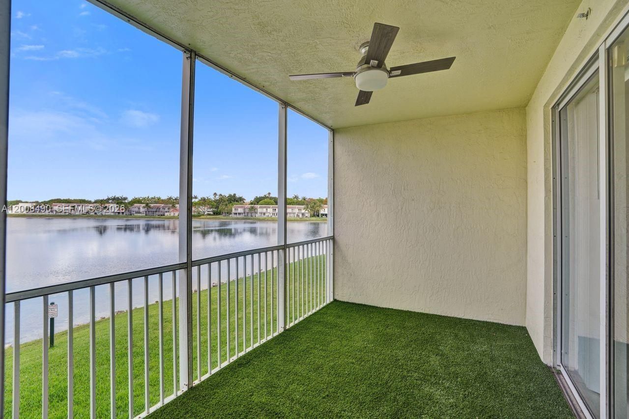 10750 NW 66th St , Unit 203, Doral, FL 33178 Photo