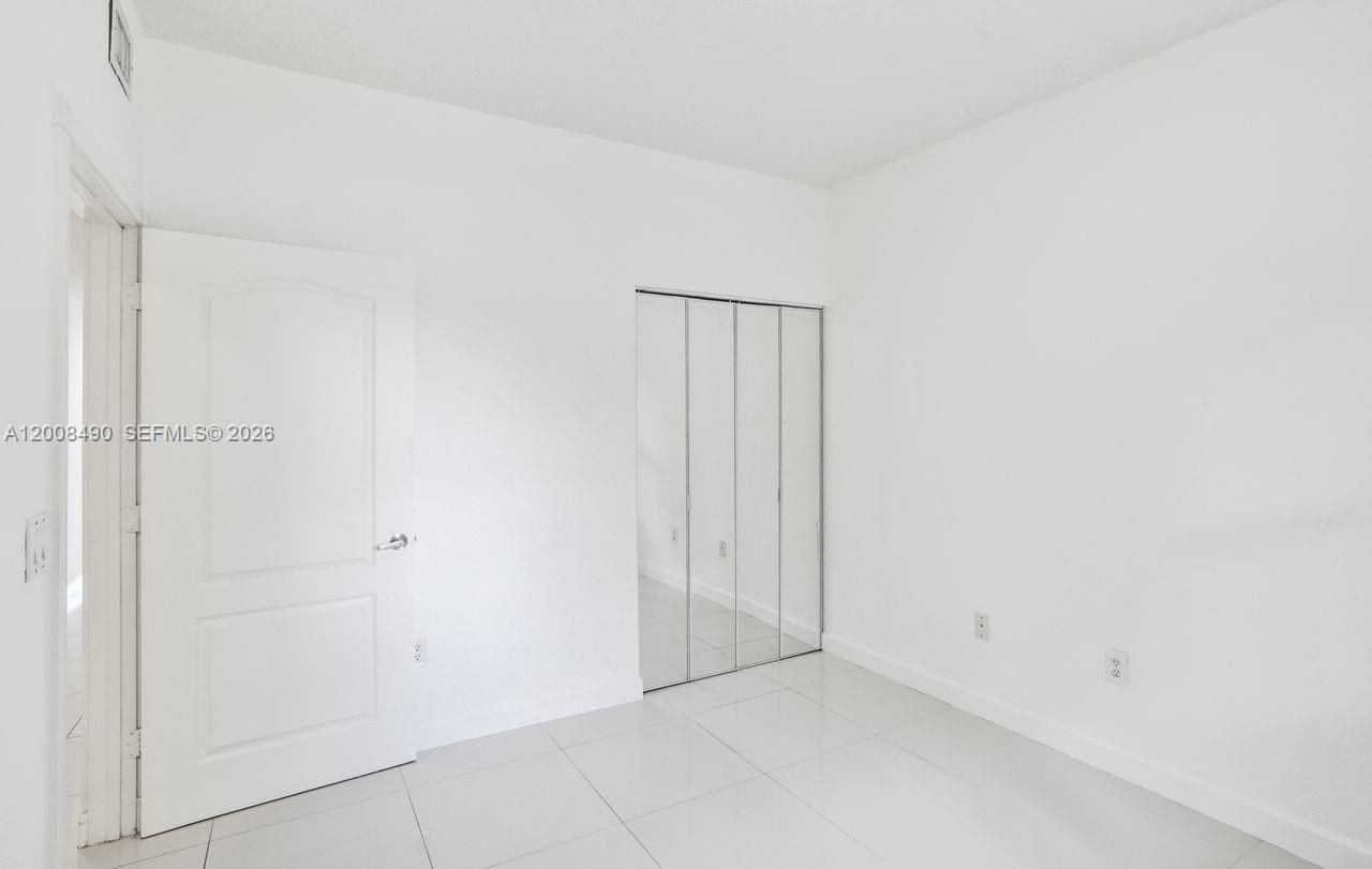 10750 NW 66th St , Unit 203, Doral, FL 33178 Photo