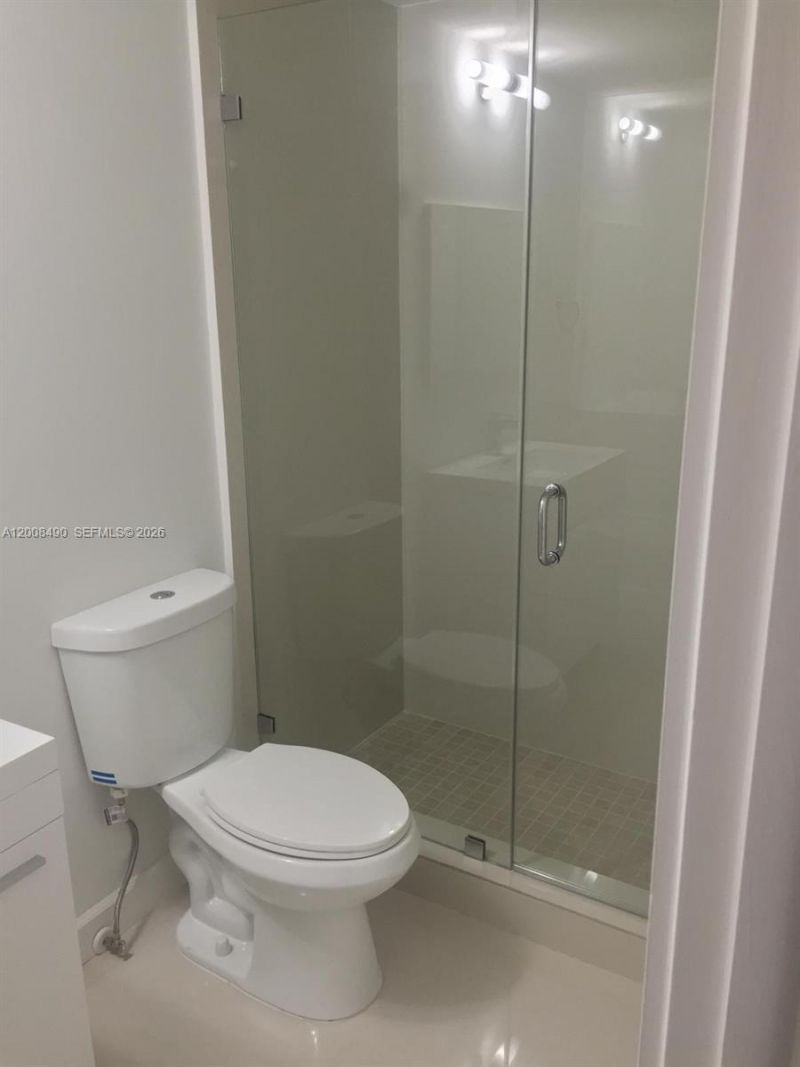 10750 NW 66th St , Unit 203, Doral, FL 33178 Photo