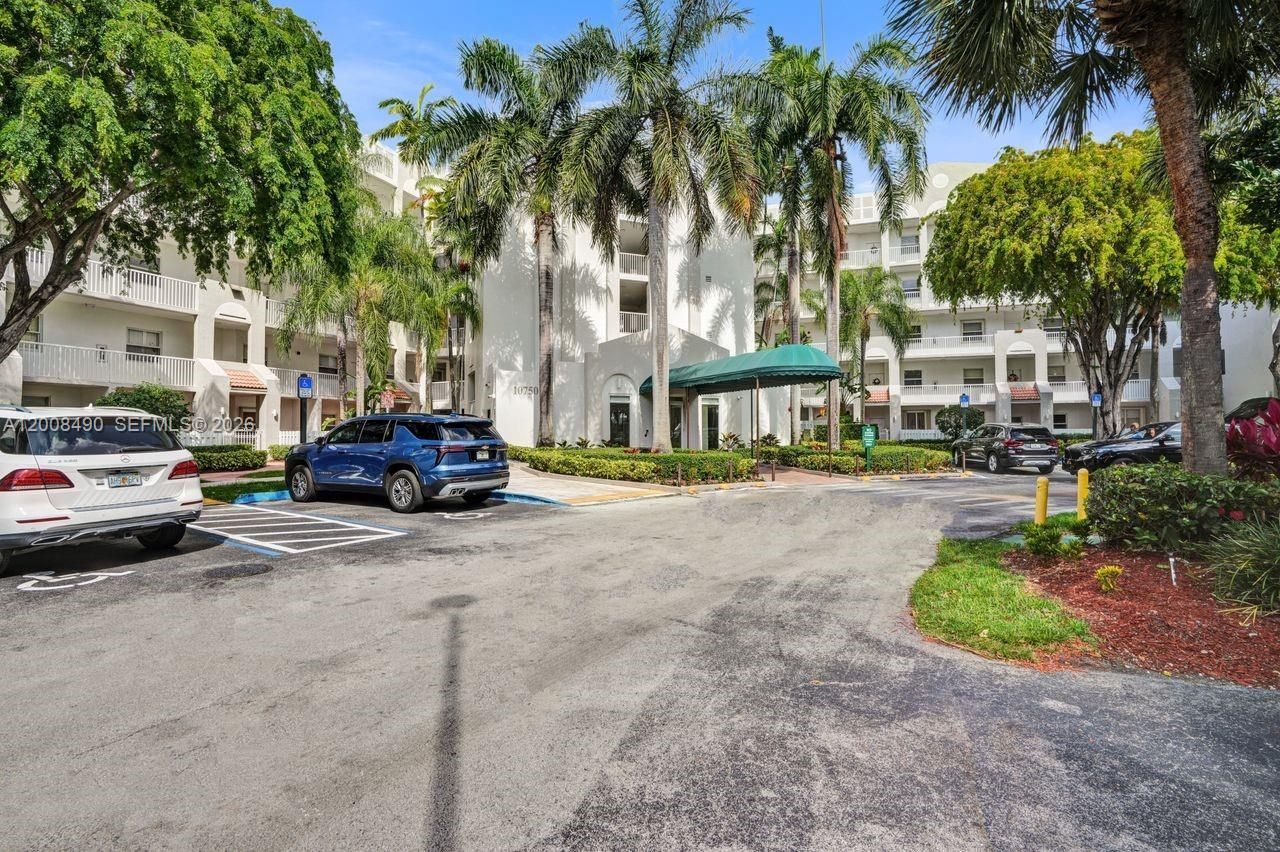 10750 NW 66th St , Unit 203, Doral, FL 33178 Photo