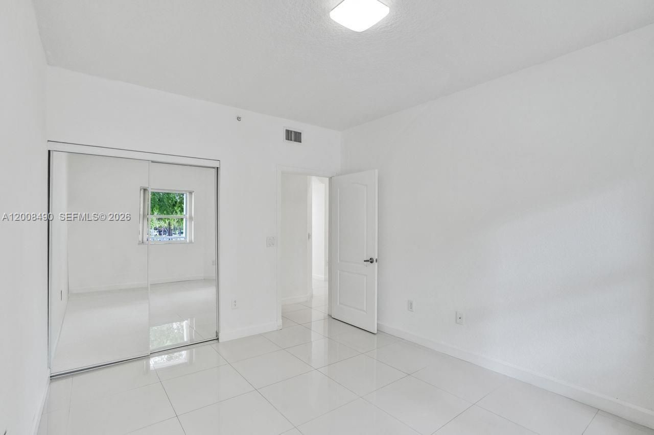 10750 NW 66th St , Unit 203, Doral, FL 33178 Photo
