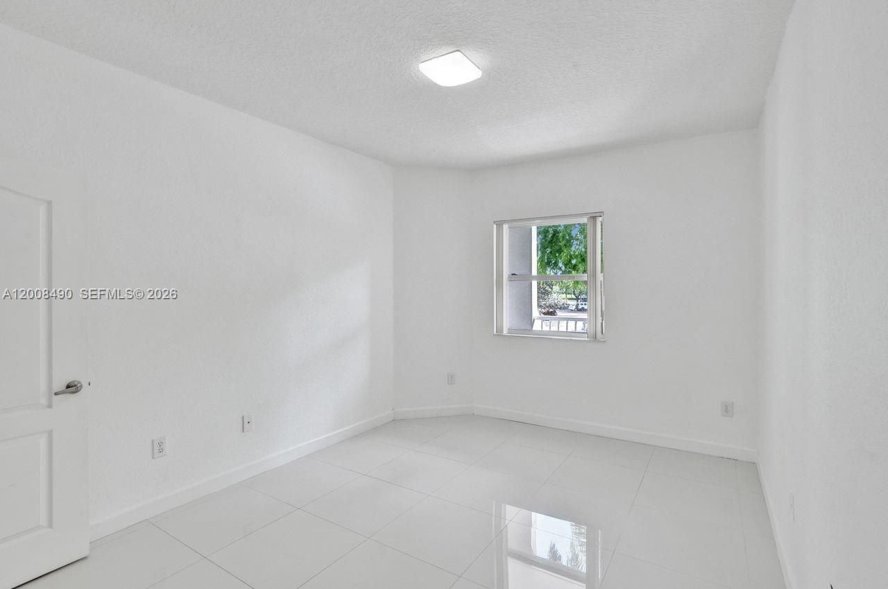 10750 NW 66th St , Unit 203, Doral, FL 33178 Photo