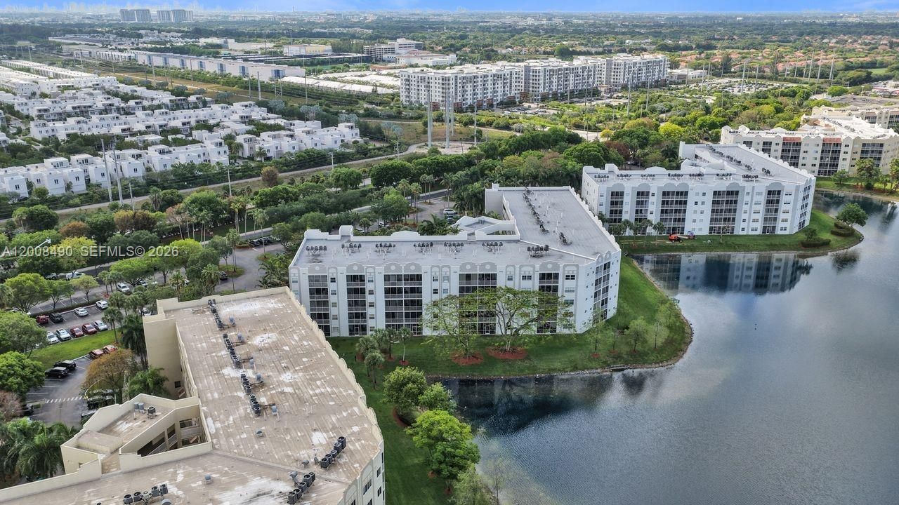 10750 NW 66th St , Unit 203, Doral, FL 33178 Photo