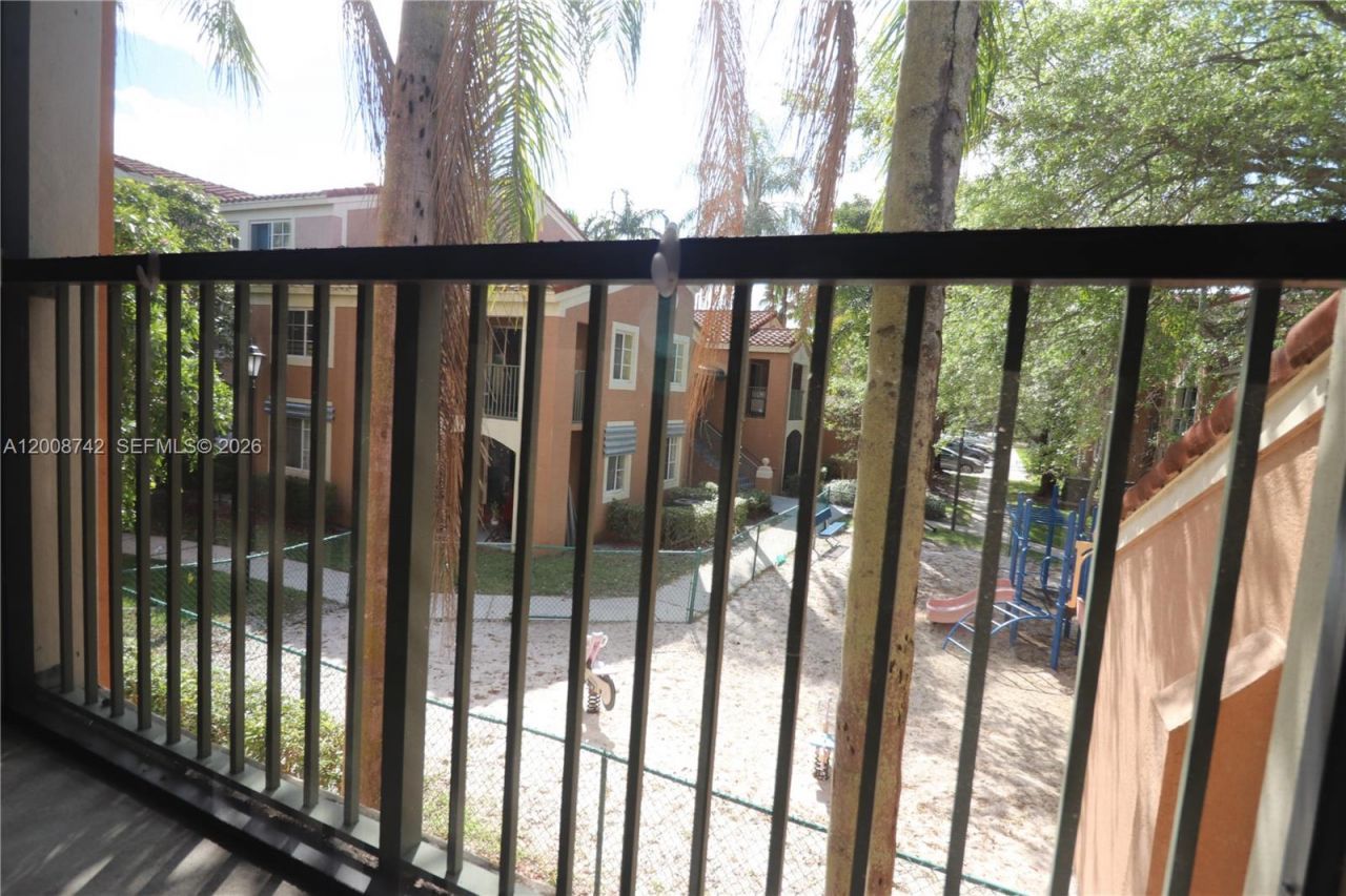 4836 N State Road 7, Unit 5207, Coconut Creek, FL 33073 Photo