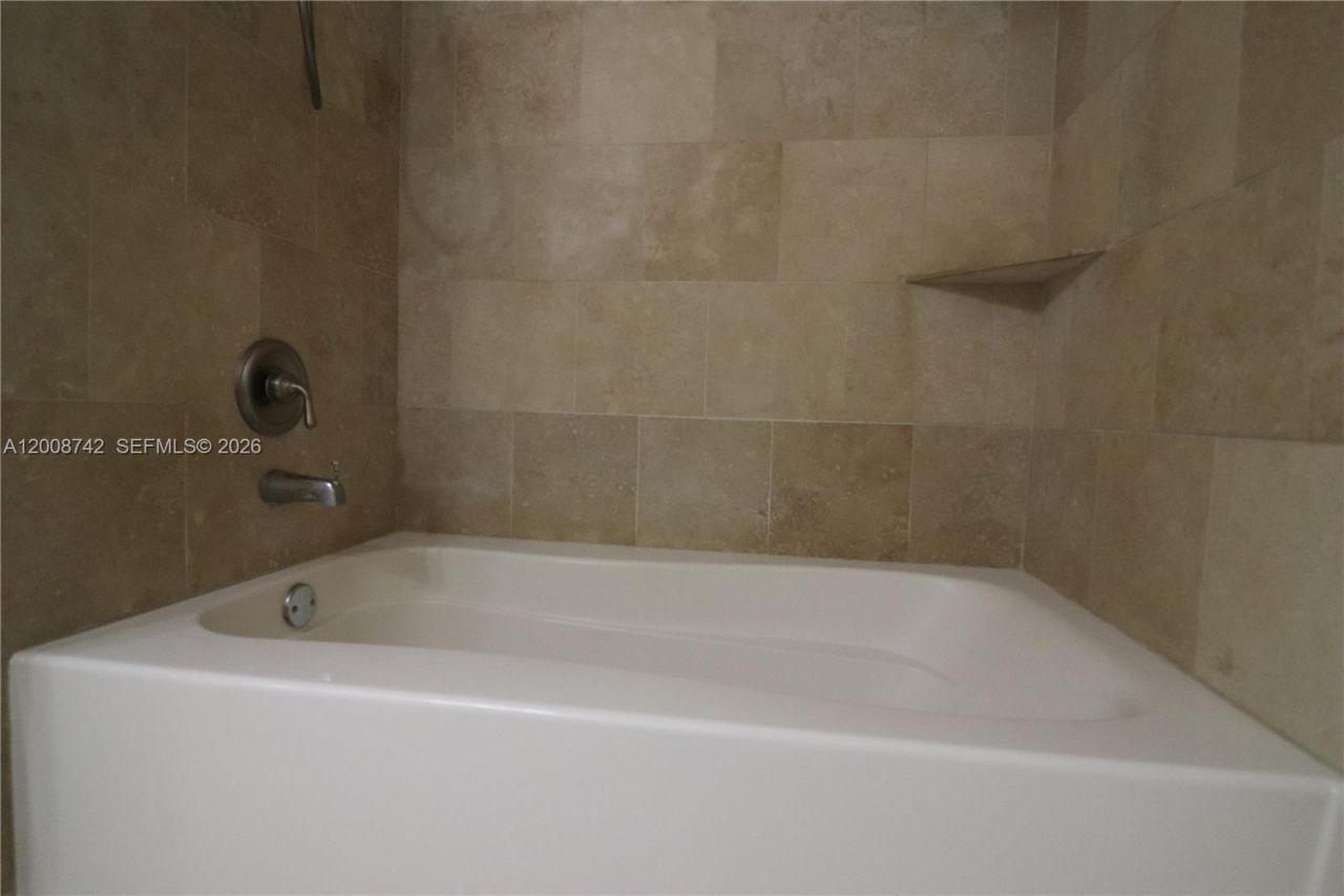 4836 N State Road 7, Unit 5207, Coconut Creek, FL 33073 Photo