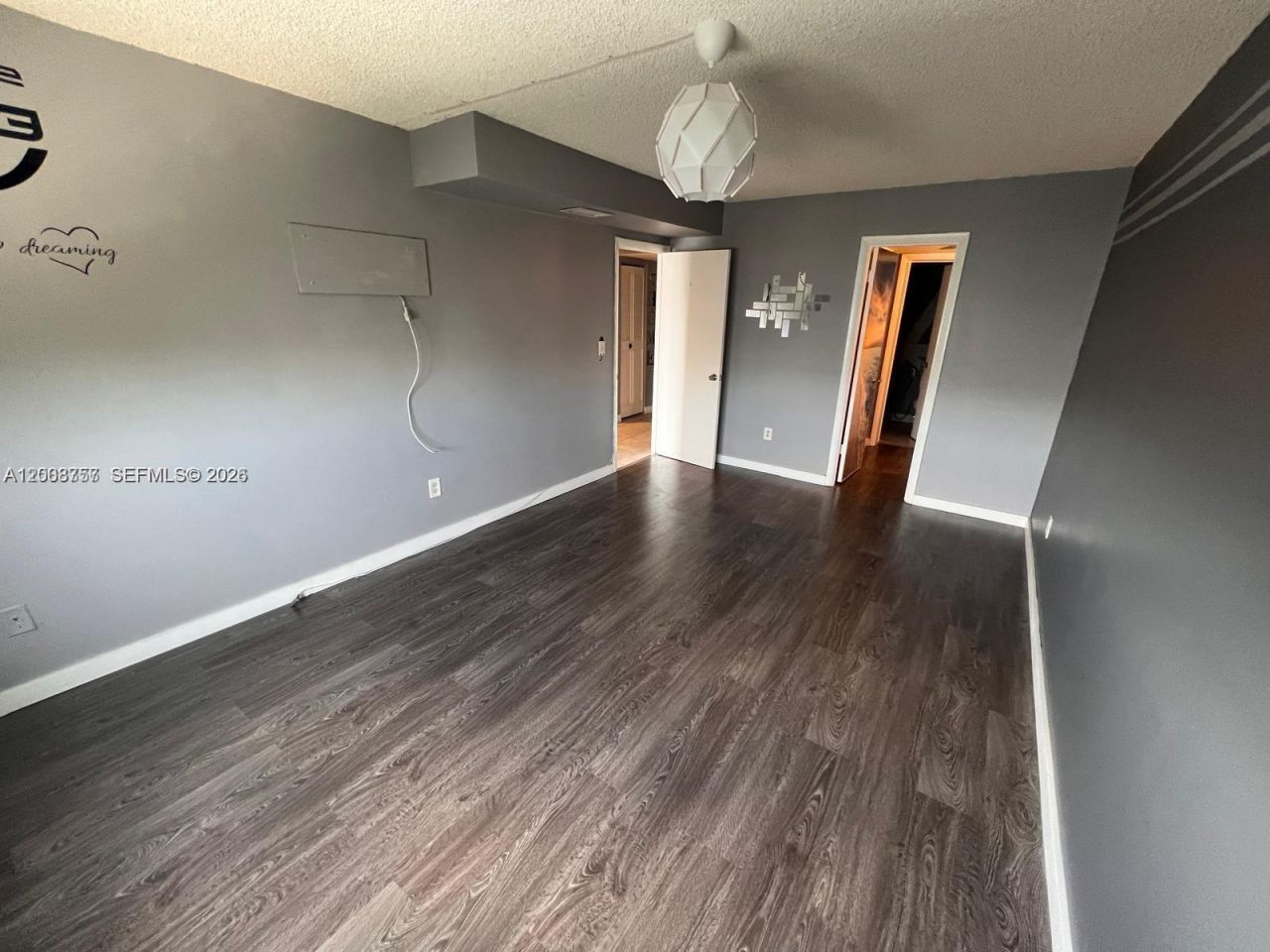 488 NW 165th St Rd , Unit B-610, Miami, FL 33169 Photo