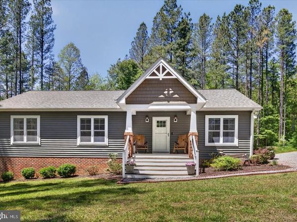 844 MANCHESTER ROAD, BUMPASS, VA 23024