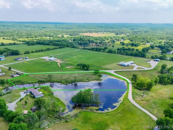 Deer Creek Road , Claremore, OK 74017