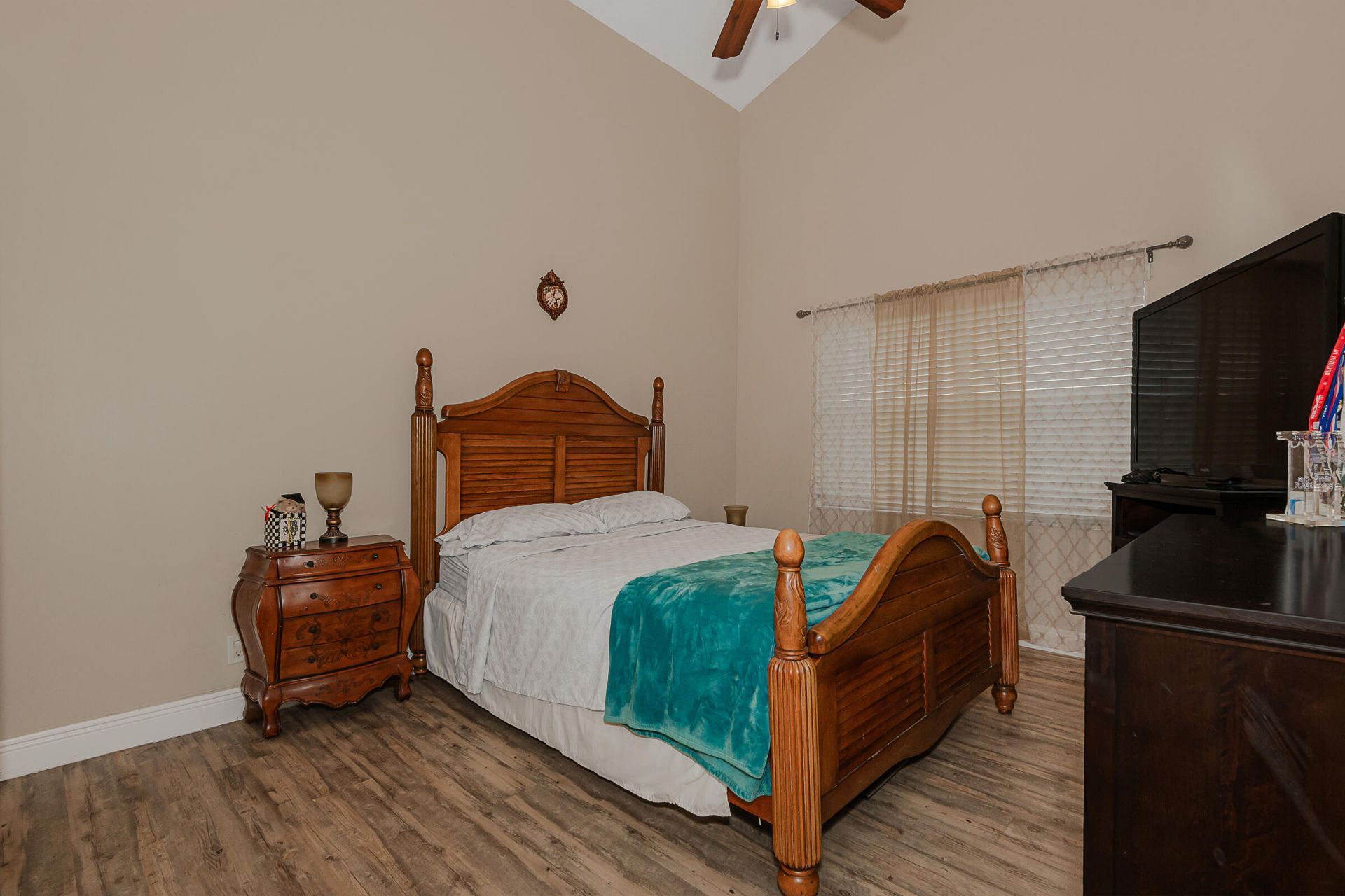 1091 NW 162nd Avenue, Pembroke Pines, FL 33028 Photo