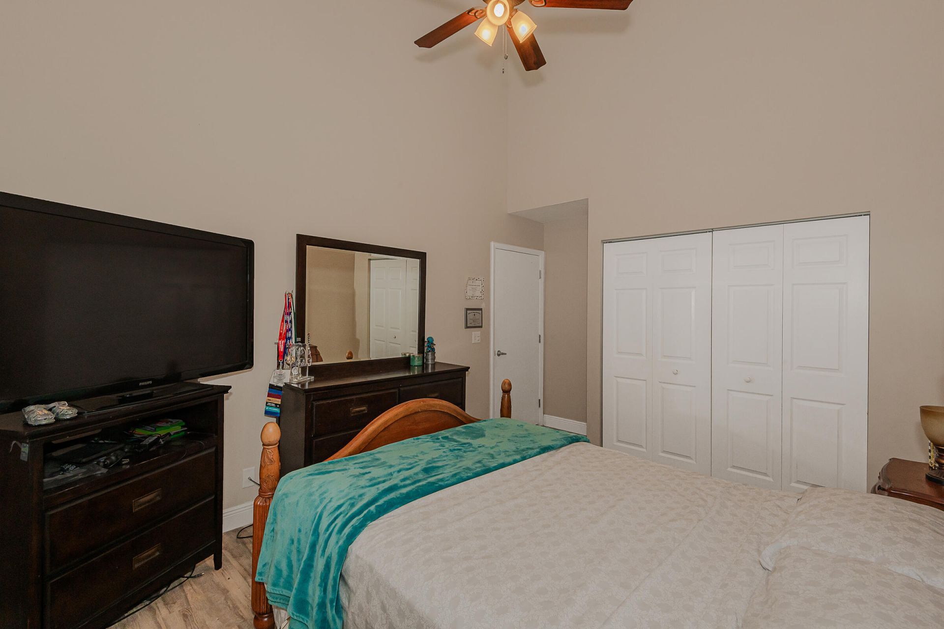 1091 NW 162nd Avenue, Pembroke Pines, FL 33028 Photo