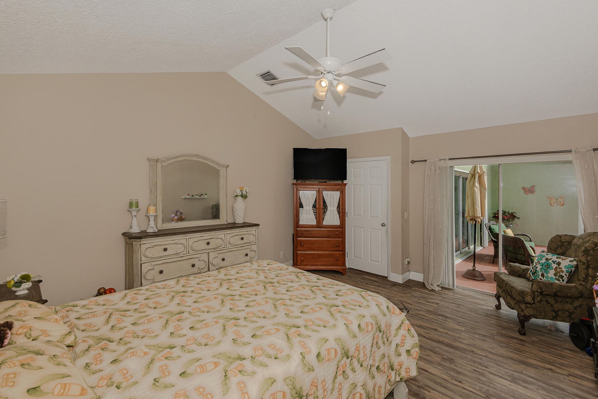 1091 NW 162nd Avenue, Pembroke Pines, FL 33028 Photo