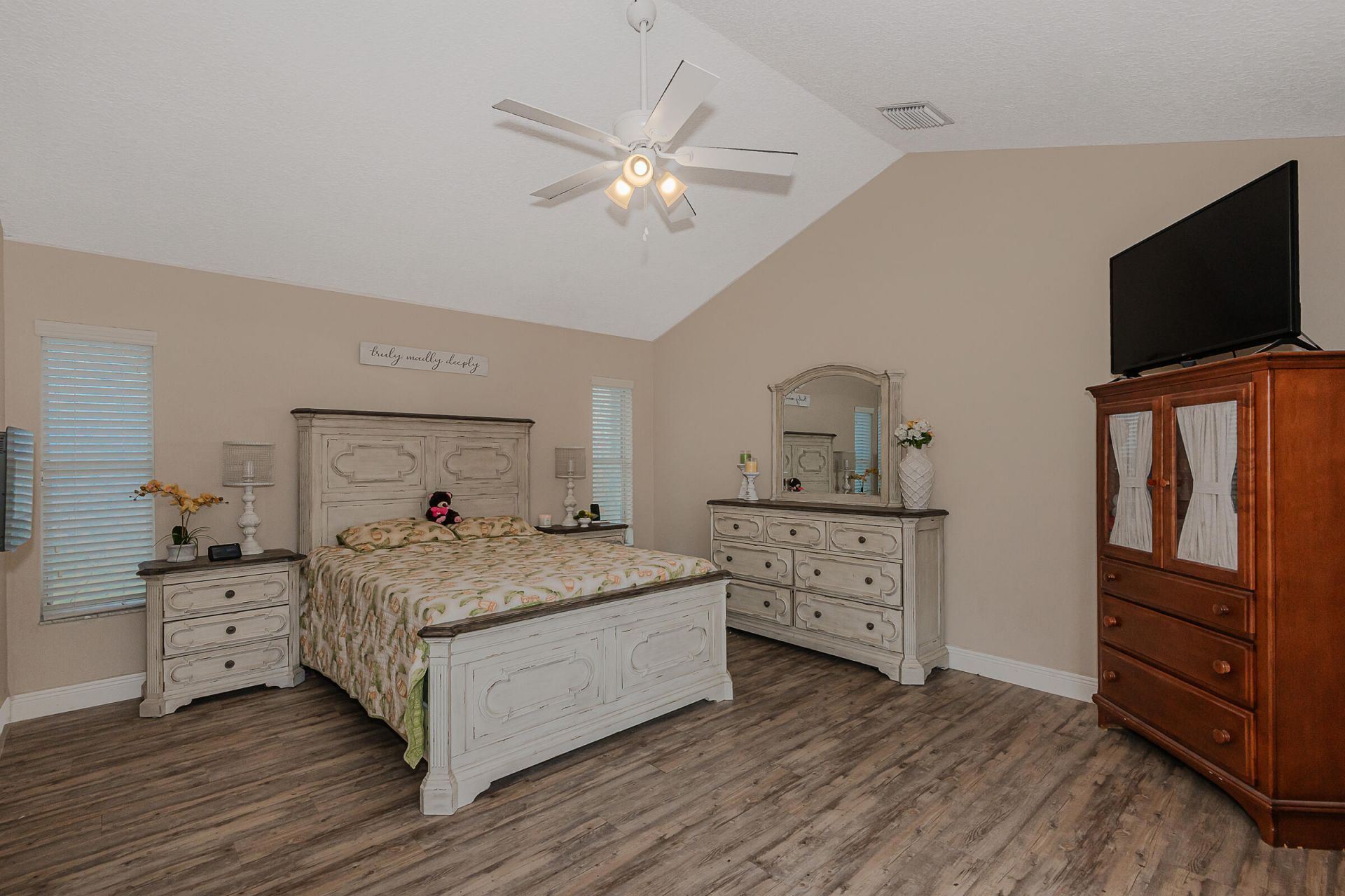 1091 NW 162nd Avenue, Pembroke Pines, FL 33028 Photo